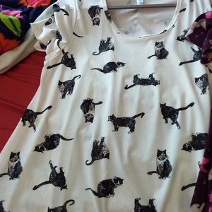 Set of two lularoe xl perfect cats